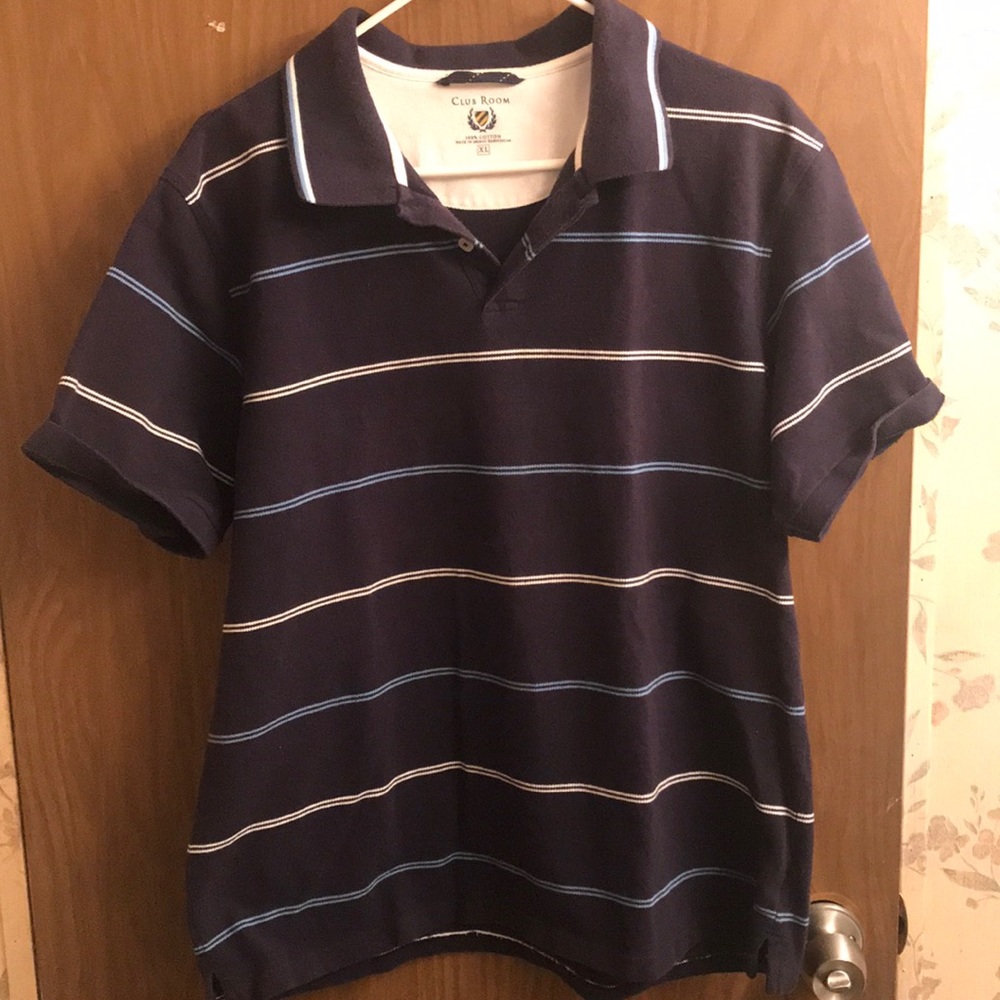 Men’s collared golf shirt